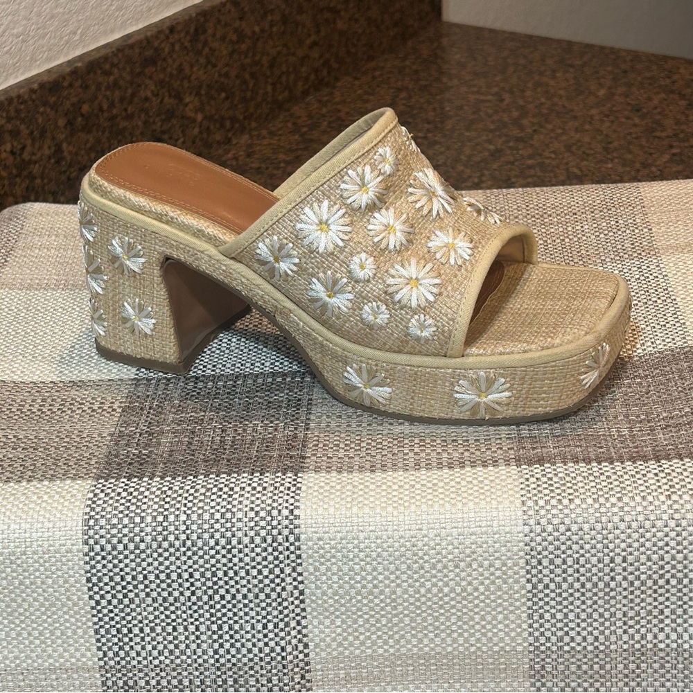 ASOS Design Half a Platform Mid-heeled Sandal SZ: 9